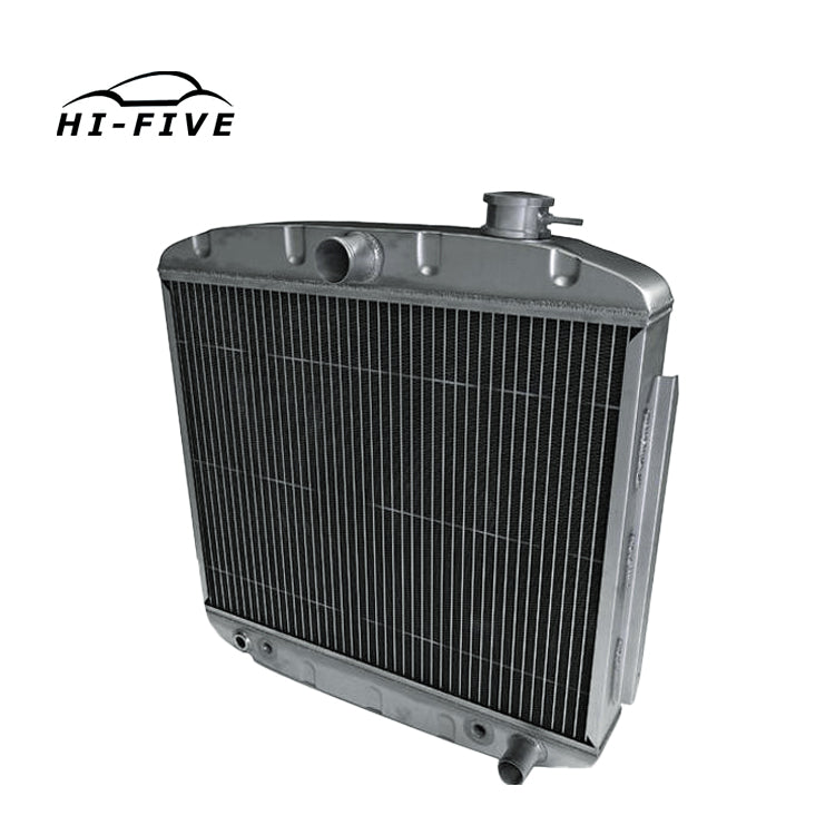 Auto Parts Aluminum Water Tank Radiator For Mitsubishi MN135032